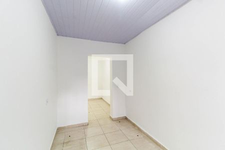 Quarto 2 de casa para alugar com 2 quartos, 90m² em Parque Sevilha, São Paulo