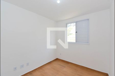 Quarto 2 de apartamento para alugar com 2 quartos, 48m² em Jardim Sao Domingos, Guarulhos