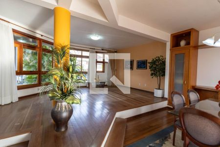 Sala de casa à venda com 3 quartos, 288m² em Ipanema, Porto Alegre