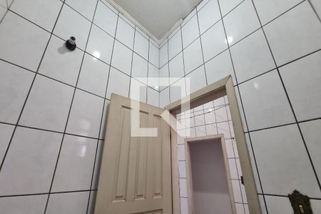 Banheiro de casa para alugar com 1 quarto, 120m² em Vila Lucia, São Paulo