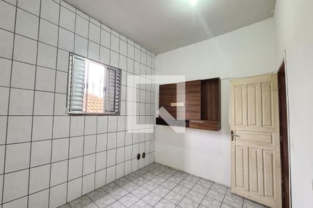 Sala/Quarto de casa para alugar com 1 quarto, 120m² em Vila Lucia, São Paulo