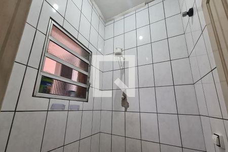 Banheiro de casa para alugar com 1 quarto, 120m² em Vila Lucia, São Paulo