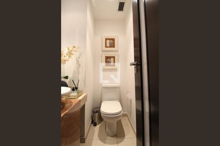 Lavabo de apartamento à venda com 3 quartos, 175m² em Vila Uberabinha, São Paulo