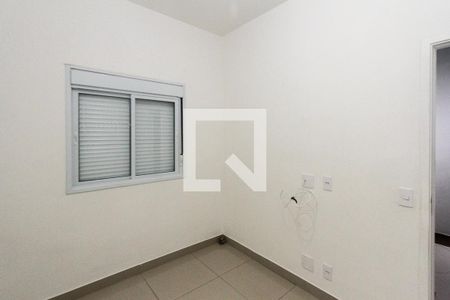 Quarto de apartamento para alugar com 2 quartos, 43m² em Sítio da Figueira, São Paulo