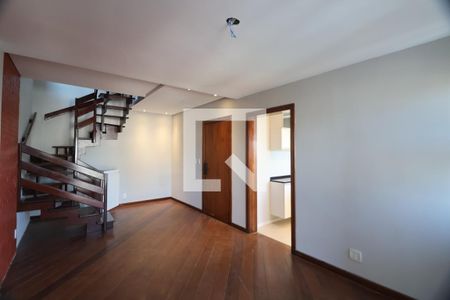 Sala de apartamento à venda com 2 quartos, 215m² em Marechal Rondon, Canoas