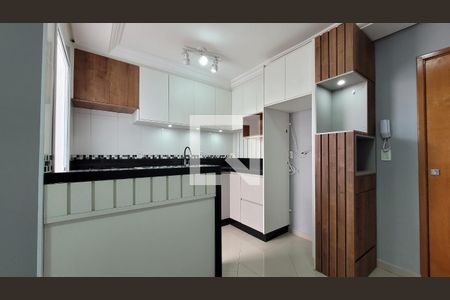 Cozinha  de apartamento à venda com 2 quartos, 54m² em Bangú, Santo André