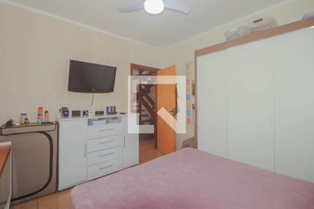 Quarto 2 de casa à venda com 4 quartos, 490m² em Sarandi, Porto Alegre