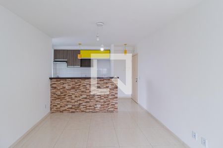 Sala de apartamento para alugar com 3 quartos, 70m² em Vila da Oportunidade, Carapicuíba