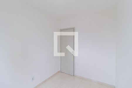 Quarto 1 de apartamento para alugar com 3 quartos, 70m² em Vila da Oportunidade, Carapicuíba