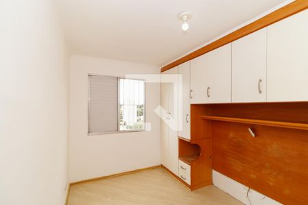 Quarto de apartamento para alugar com 2 quartos, 64m² em Vila Irmaos Arnoni, São Paulo