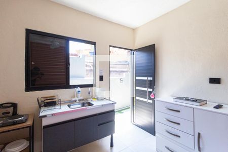 Studio de kitnet/studio para alugar com 1 quarto, 27m² em Cidade Ariston Estela Azevedo, Carapicuíba