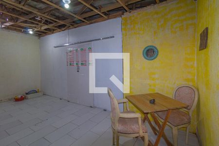 Casa à venda com 1 quarto, 100m² em Mathias Velho, Canoas