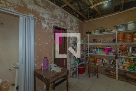 Casa à venda com 1 quarto, 100m² em Mathias Velho, Canoas