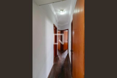 Corredor de apartamento à venda com 3 quartos, 99m² em Ouro Preto, Belo Horizonte