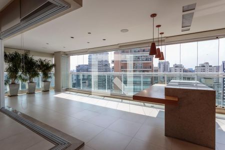 Varanda Sala de apartamento à venda com 3 quartos, 158m² em Vila Nova Conceição, São Paulo