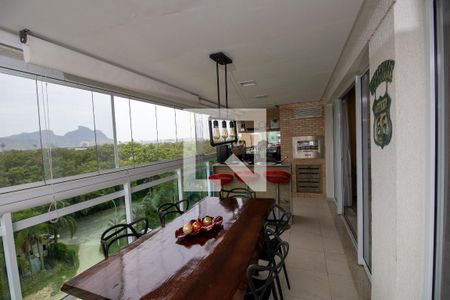 Varanda de apartamento para alugar com 3 quartos, 156m² em Barra da Tijuca, Rio de Janeiro