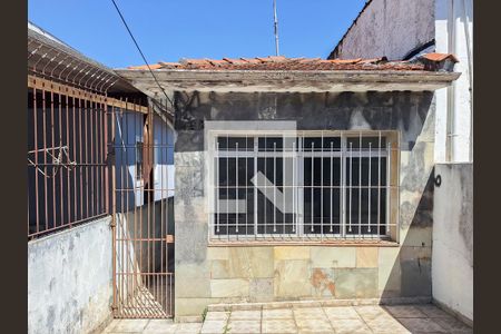 Casa à venda com 220m², 5 quartos e 2 vagas Casa à venda com 220m², 5 quartos e 2 vagasFachada casa 3