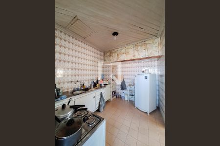 Casa à venda com 220m², 5 quartos e 2 vagas Casa à venda com 220m², 5 quartos e 2 vagasCozinha casa 2