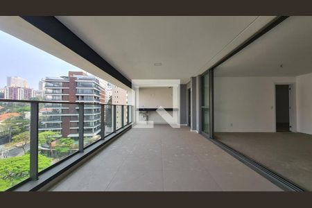 Apartamento à venda com 4 quartos, 206m² em Sumaré, São Paulo