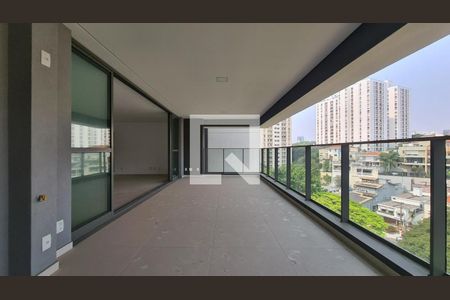 Apartamento à venda com 4 quartos, 206m² em Sumaré, São Paulo