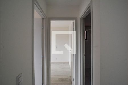 Corredor de apartamento para alugar com 2 quartos, 45m² em Parque Oratório, Santo André