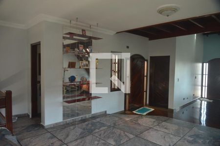 Sala de casa para alugar com 4 quartos, 292m² em Parque Novo Oratório, Santo André