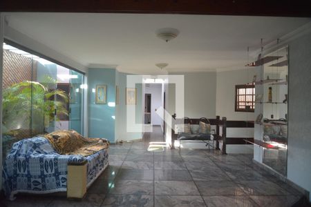 Sala de casa para alugar com 4 quartos, 292m² em Parque Novo Oratório, Santo André