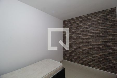 Quarto de apartamento para alugar com 2 quartos, 60m² em Aclimação, Uberlândia