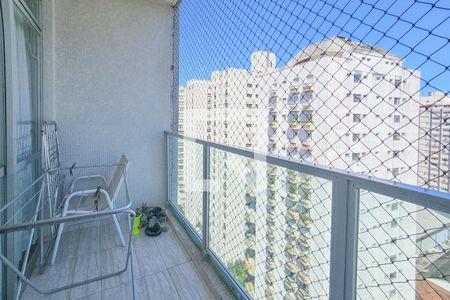 Varanda de apartamento para alugar com 3 quartos, 90m² em Barra Funda, Guarujá