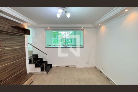 Sala de Tv de casa para alugar com 3 quartos, 272m² em Jardim Monte Libano, Santo André