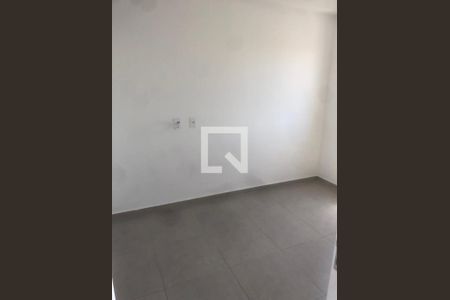 Quarto de apartamento para alugar com 2 quartos, 50m² em Vila Zita, Ferraz de Vasconcelos