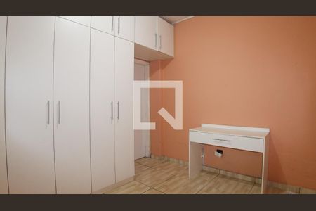 Quarto 2 de casa à venda com 3 quartos, 160m² em Vila Olinda, São Paulo