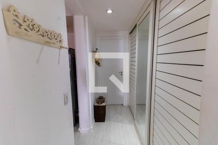 Corredor  de apartamento para alugar com 1 quarto, 65m² em Gragoatá, Niterói