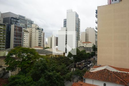 Vista de apartamento para alugar com 1 quarto, 48m² em Cerqueira César, São Paulo