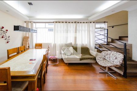 Sala de apartamento à venda com 3 quartos, 150m² em Padre Eustáquio, Belo Horizonte