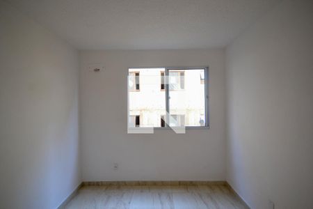 Quarto 1 de apartamento para alugar com 2 quartos, 40m² em Jardim Alvorada, Nova Iguaçu