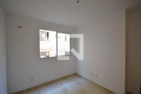 Quarto 1 de apartamento para alugar com 2 quartos, 40m² em Jardim Alvorada, Nova Iguaçu