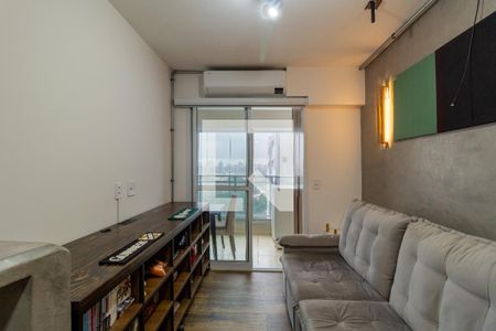 Sala de apartamento à venda com 2 quartos, 68m² em Vila Ipojuca, São Paulo