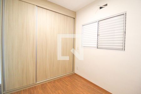 Quarto de casa de condomínio à venda com 3 quartos, 150m² em Jardim das Carpas, Jundiaí