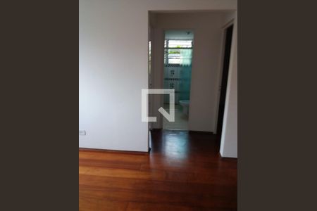 Sala de apartamento para alugar com 2 quartos, 62m² em Lajeado, Cotia