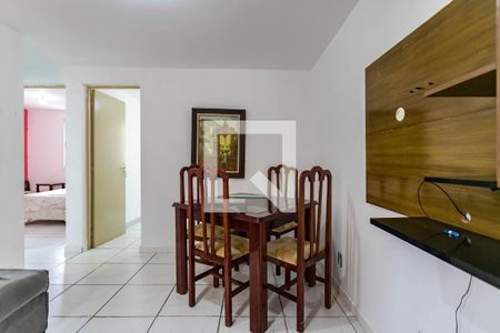 Sala de apartamento para alugar com 2 quartos, 55m² em Cezar de Souza, Mogi das Cruzes