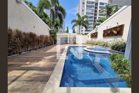 Casa à venda com 4 quartos, 412m² em Barra da Tijuca, Rio de Janeiro