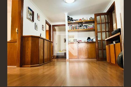 Apartamento à venda com 4 quartos, 158m² em Vila Uberabinha, São Paulo