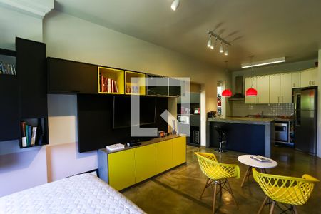 Studio / sala / suíte de kitnet/studio à venda com 1 quarto, 136m² em Vila Suzana, São Paulo