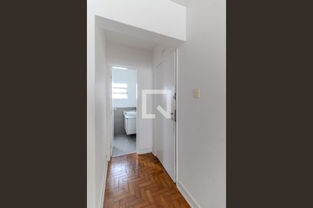 Banheiro de kitnet/studio à venda com 1 quarto, 47m² em Vila Buarque, São Paulo