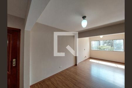 Sala de apartamento à venda com 3 quartos, 70m² em Jardim Taquaral, São Paulo