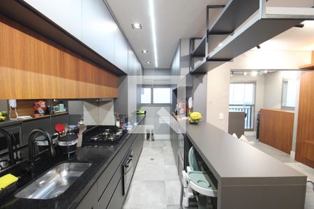 Sala / Cozinha de apartamento à venda com 2 quartos, 64m² em Parada Inglesa, São Paulo