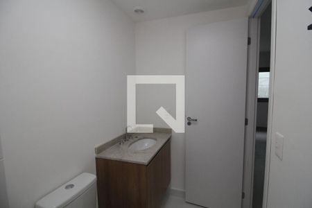 Banheiro de kitnet/studio para alugar com 0 quarto, 26m² em Vila Matilde, São Paulo