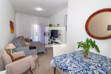 Sala de apartamento para alugar com 2 quartos, 60m² em Campinho, Rio de Janeiro