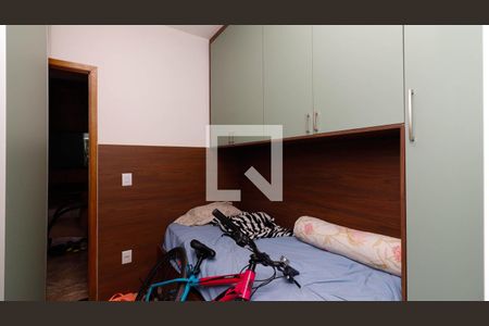 Quarto 2 de apartamento para alugar com 2 quartos, 47m² em Vila Guilhermina, São Paulo